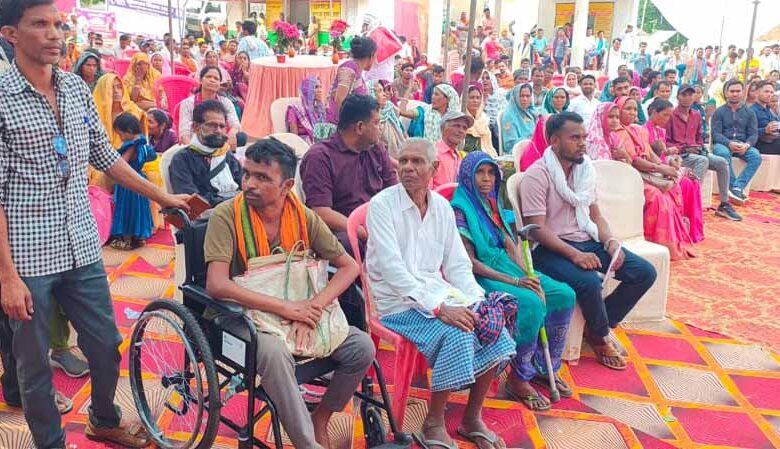 साय सरकार की संवेदनशील पहल से मरवाही के छह दिव्यांगजनों को मिले सहायक उपकरण, चेहरे पर लौटी मुस्कान