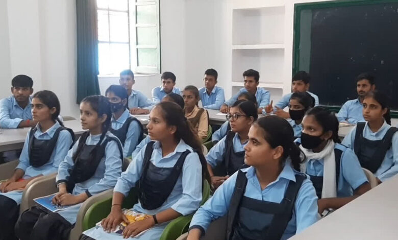 छत्तीसगढ़ के सरकारी स्कूलों में फीस बढ़ी, अभिभावकों की जेब पर पड़ेगा अतिरिक्त बोझ