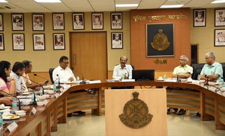 पुलिसकर्मियों-और-उनके-परिवारों-को-बेहतर-स्वास्थ्य-सुरक्षा-उपलब्ध-कराने-की-दिशा-में-बड़ा-कदम