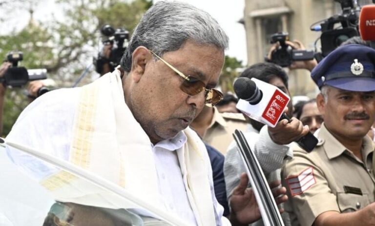 कर्नाटक-कांग्रेस-में-नए-सत्ता-समीकरण-की-तैयारी,-4-डिप्टी-cm-फॉर्मूले-पर-मंथन-तेज