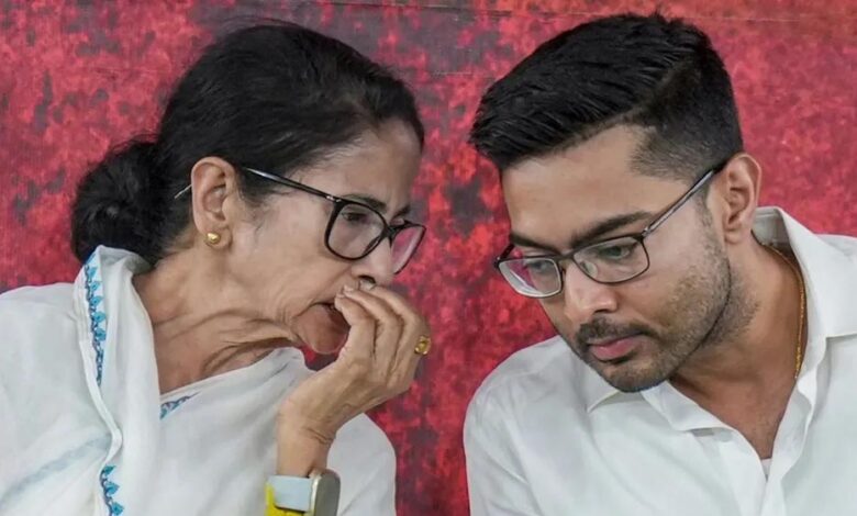 tmc-के-9-दिग्गजों-को-अपने-ही-बूथ-पर-नहीं-मिले-वोट,-चुनाव-आयोग-की-रिपोर्ट-से-मचा-सियासी-बवाल