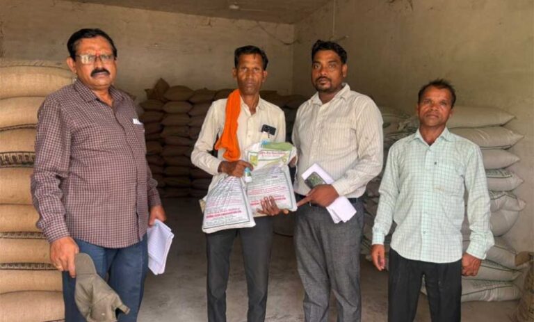 खरीफ-सीजन-के-लिए-खाद-बीज-का-पर्याप्त-भंडारण