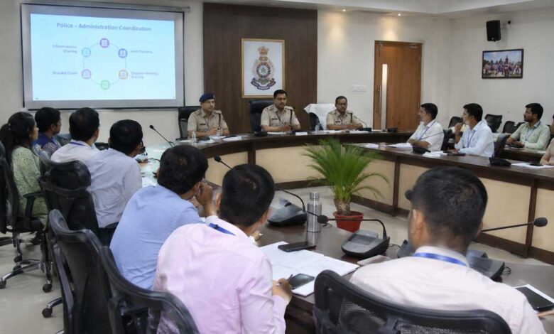 परिवीक्षाधीन-उप-जिलाध्यक्षों-को-पुलिस-प्रशासन-समन्वय-एवं-कानून-व्यवस्था-प्रबंधन-का-मिला-व्यवहारिक-प्रशिक्षण