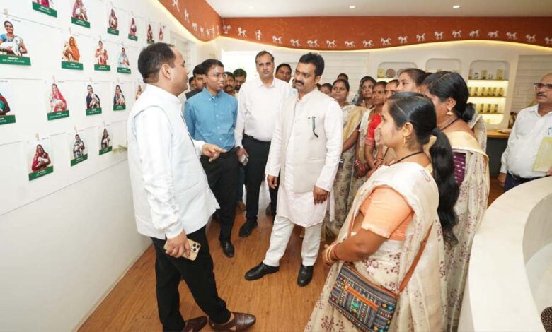 छत्तीसगढ़ का आजीविका मॉडल देशभर के लिए प्रेरणादायी-केंद्रीय राज्य मंत्री पासवान
