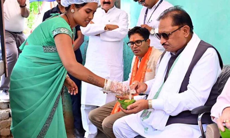 लखपति दीदी मंजू की संघर्षगाथा बनी आत्मनिर्भरता की प्रेरक मिसाल