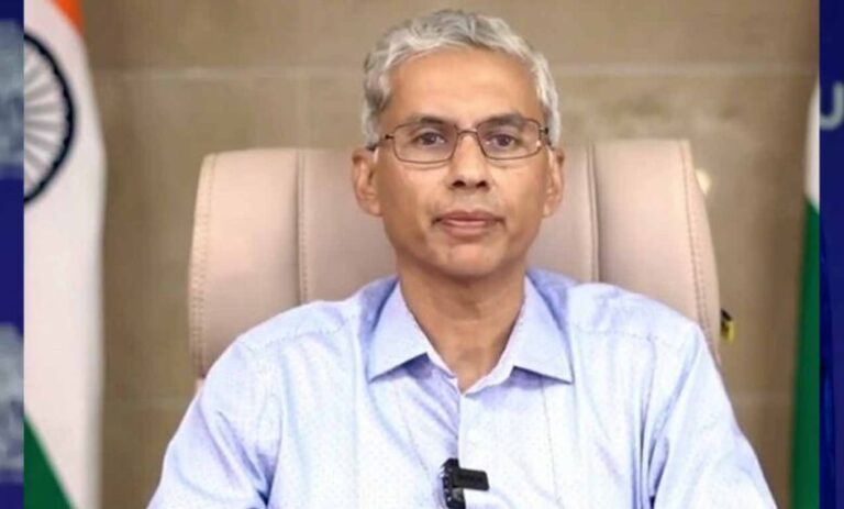 जनकल्याण-अभियान-में-पात्र-हितग्राहियों-को-विभिन्न-योजनाओं-का-लाभ-देना-करें-सुनिश्चित-:-मुख्य-सचिव-जैन