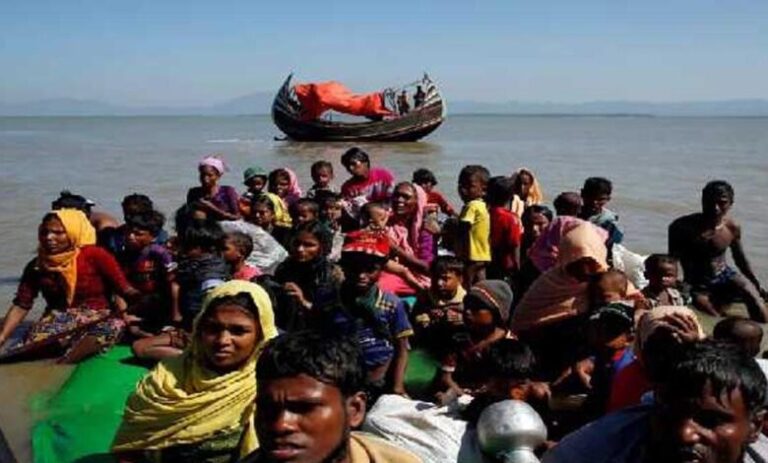बांग्लादेशी-घुसपैठियों-की-वापसी-पर-बढ़ा-तनाव,-bgb-के-इनकार-से-बॉर्डर-पर-टकराव-जैसे-हालात