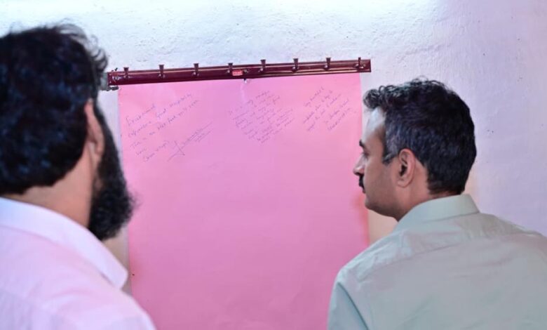 प्रभारी सचिव अंकित आनंद ने केरे गांव के होमस्टे का किया अवलोकन