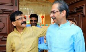 शिंदे-बनाम-ठाकरे:-‘कुत्ता-शेर’-बयान-पर-महाराष्ट्र-की-सियासत-गरमाई,-संजय-राउत-का-पलटवार