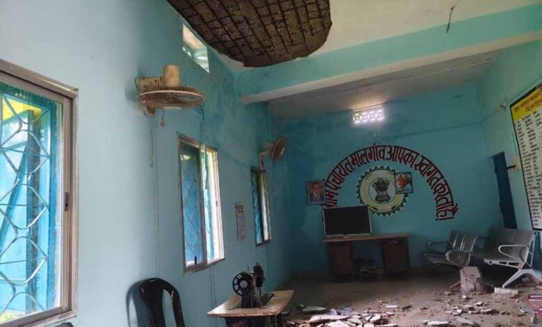 कोंडागांव में पंचायत भवन की छत का पलस्तर गिरा, दो प्रशिक्षु युवतियां घायल
