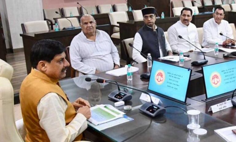 संभावित-अल्प-वर्षा-से-निपटने-के-लिए-सभी-विभाग-करें-समन्वित-तैयारी-:-मुख्यमंत्री-डॉ.-यादव