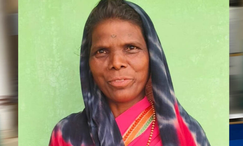 कच्चे घर से पक्के आशियाने तक : पीएम जनमन आवास योजना ने सरिता बैगा के जीवन में भरी खुशियों की नई रोशनी